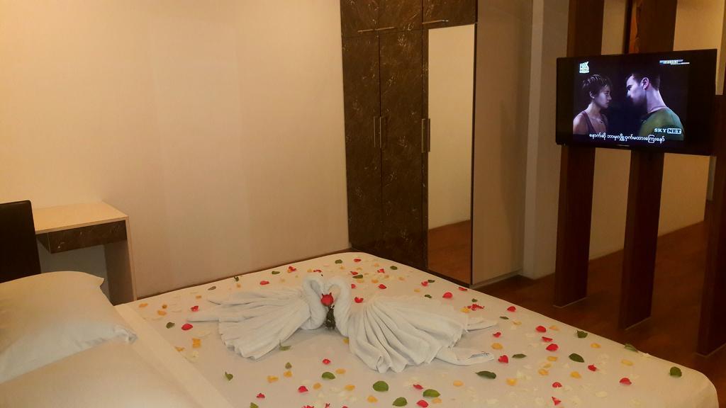 皇冠酒店 仰光 外观 照片
